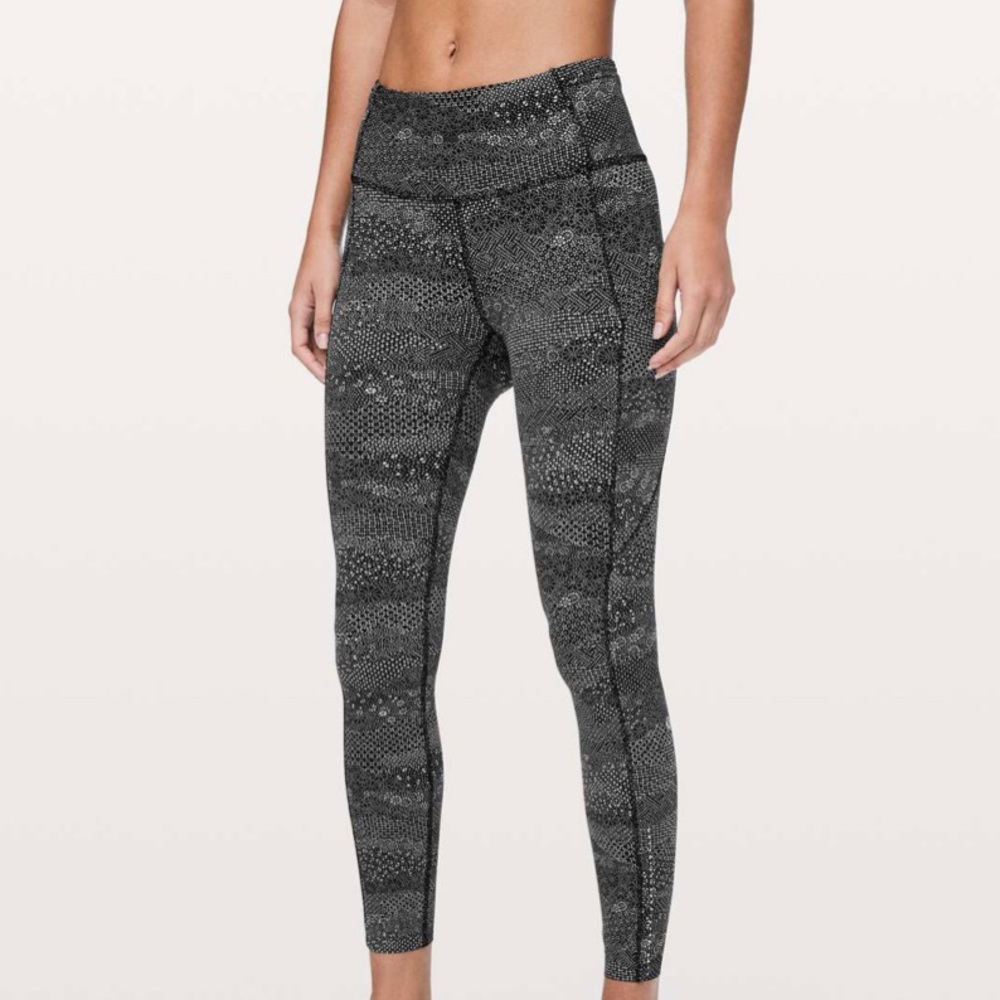 Rare print lululemon fast and free 25” sz 2